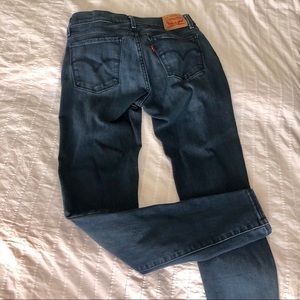 Levi’s 710 Super Skinny Jeans